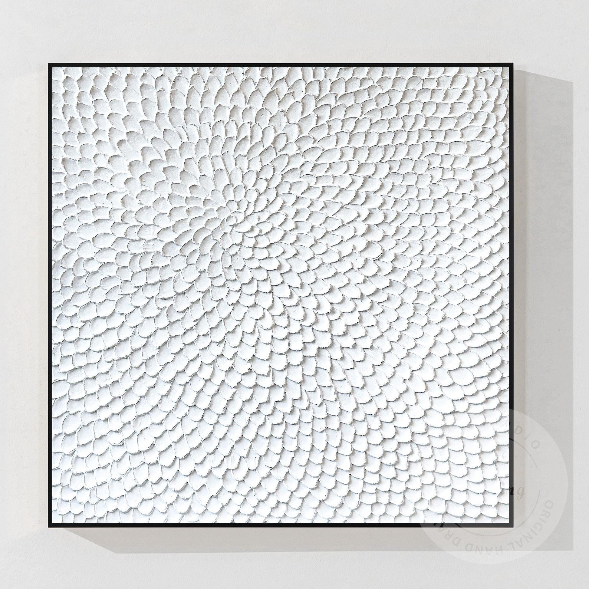 Textured White Flower Circle Painting: Abstract 3D Plaster Wall Art #10